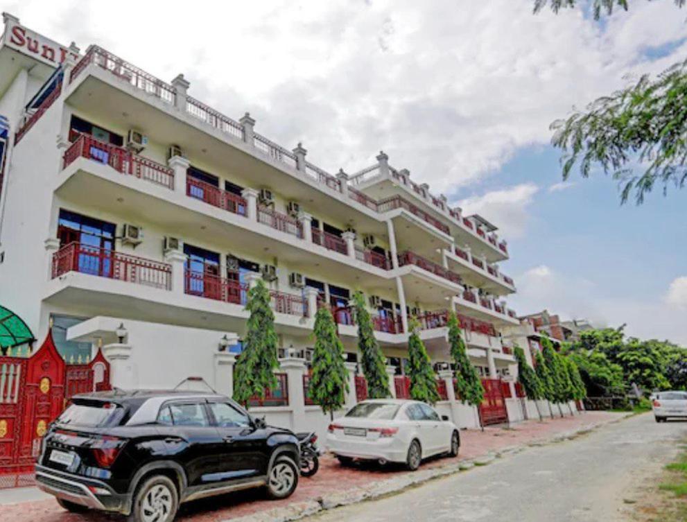 Hotel Sun Haven Greater Noida Εξωτερικό φωτογραφία