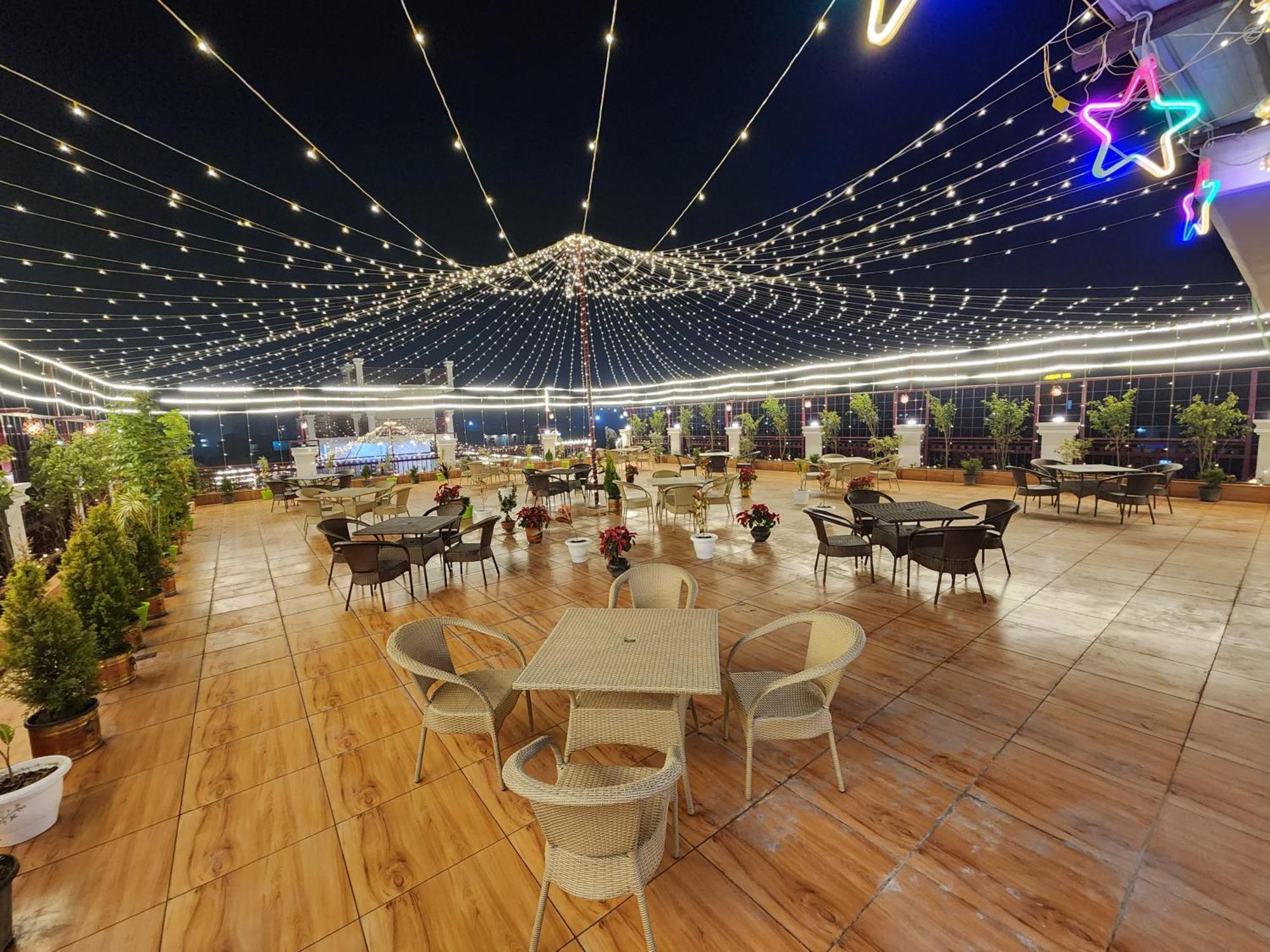 Hotel Sun Haven Greater Noida Εξωτερικό φωτογραφία